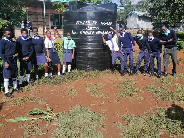 Bishop Hon Kawira Mwangaza donated 10000L water tank to Ugoti Secondary School