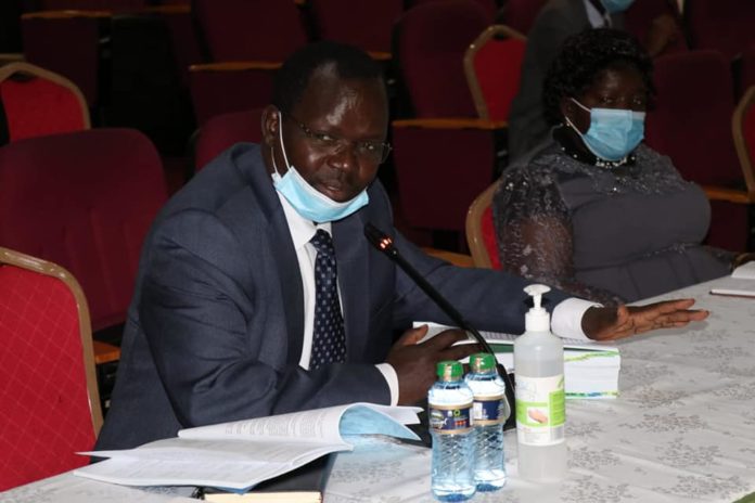 County Public Accounts and Investments Committee meets with Governor Lonyangapuo