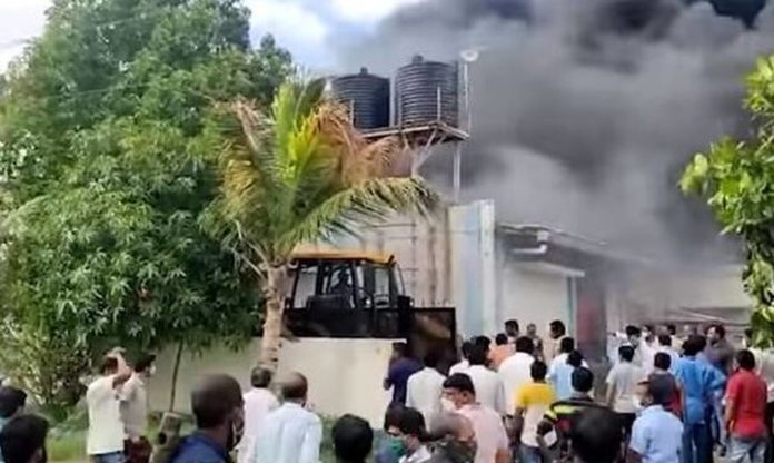 Tragedy: Eighteen dead in fire at chemical plant (vid)