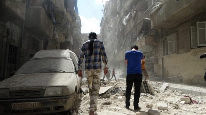 Seven civilians killed in new government bombing