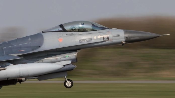 F-16 crashed into an air base building