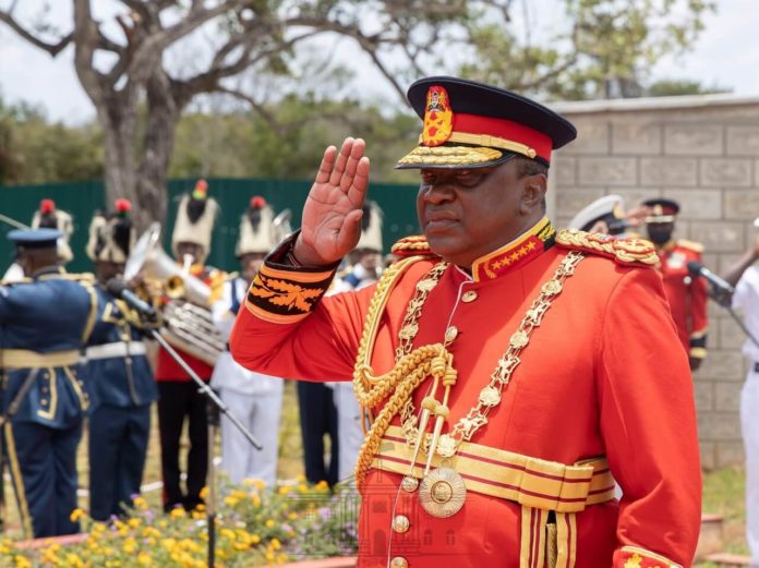 President Uhuru Lays A Wreath of Flowers At The Fallen Soldiers Monument