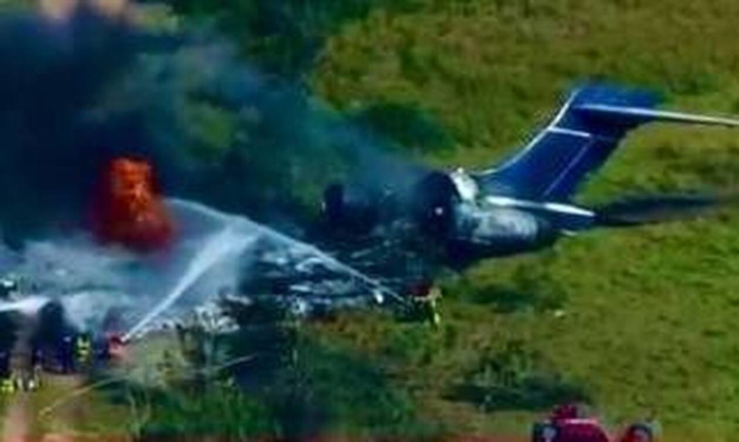 Plane carrying 21 people crashes during take-off