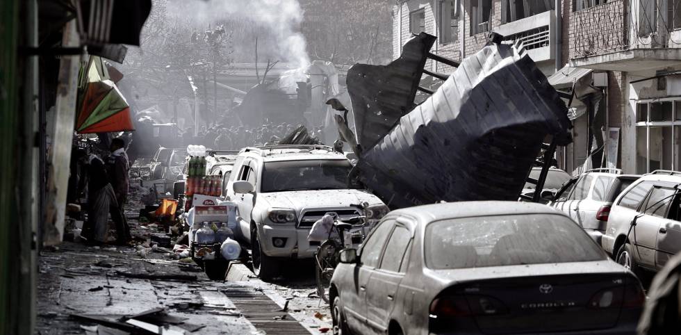 A bomb blast outside a mosque in Kabul - Many dead