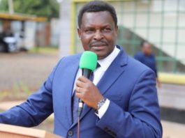 THARAKA GOVERNOR NITHI Muthomi Njuki has called on the central government to allocate sufficient funds to fight the famine and will consider postponing the 2022 general elections if the drought continues in the country. Mr Njuki said the money allocated for the election should be used to buy food aid to help starving Kenyans. He made the remarks at the Nairobi Ndogo market in the Chuka / Igambang'ome constituency after distributing a check for Sh23 million to 18 business groups through the Agriculture and Climate Change (KCSAP) project. Mr Njuki said although President Uhuru Kenyatta declared the drought a national catastrophe earlier this year, adequate efforts had not been made to ensure that the victims were provided with food and water assistance. "The government's first goal should be to fight hunger which continues to affect many Kenyans. Elections and other requirements should come later, ”he said. Mr. Bee. The politician lamented that politicians have been continuing their campaigns despite the famine, urging the Devolution Ministry in collaboration with the Council of Governors (COG) to come up with a plan to reach out to those in need of emergency food aid. He complained that his county was not on the list of eligible recipients despite the Drought Authority (NDMA) indicating that thousands of residents were facing starvation. Mr Njuki said it was the last rain in Tharaka and Igambang'ombe in March the population has not received a good harvest.