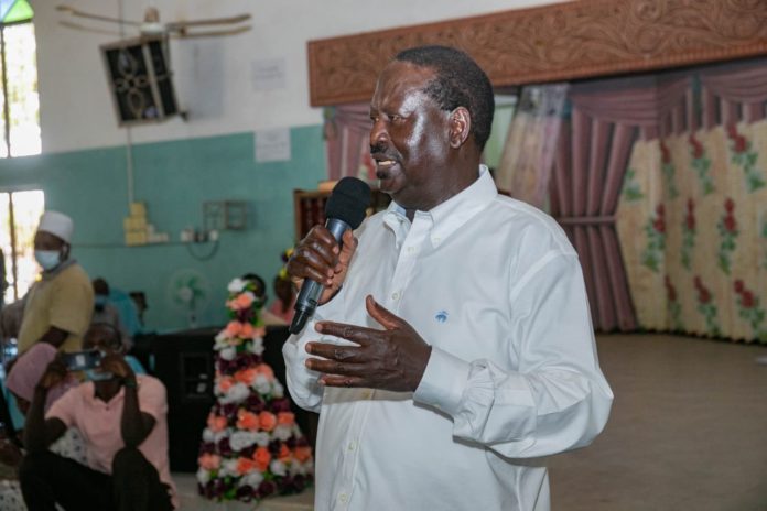 Raila begins his Coast tour, his first stop being Mpeketoni